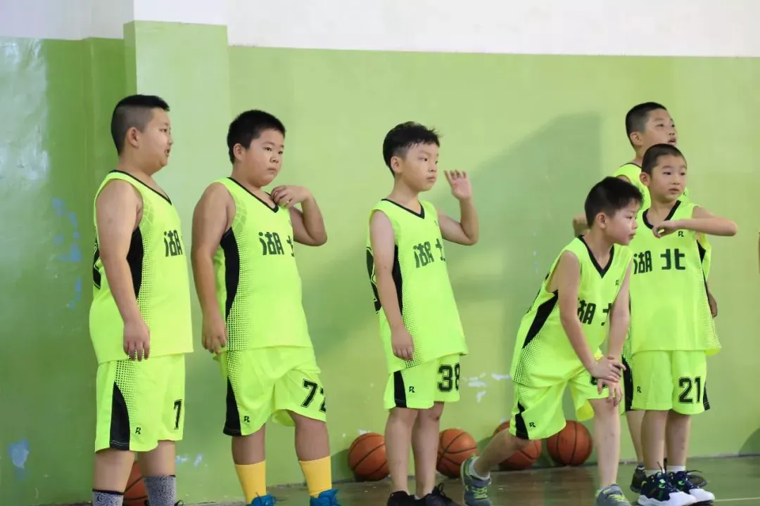 篮球训练一周计划怎么安排表_1
